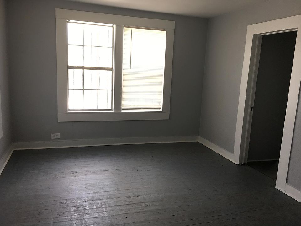 1st image of 340 McKay Ave