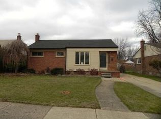 31966 Chester St, Garden City, MI 48135