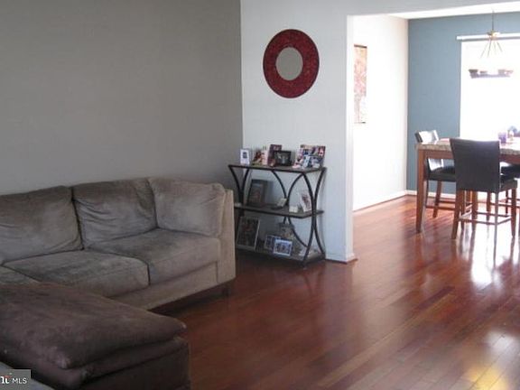 2nd image of 210 Evergreen Ln