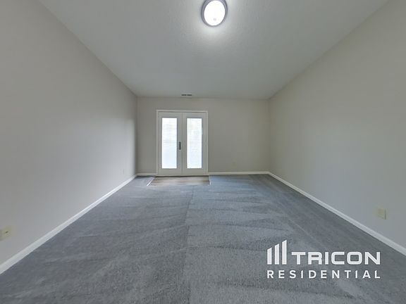 3rd image of 11392 Pegasus Dr