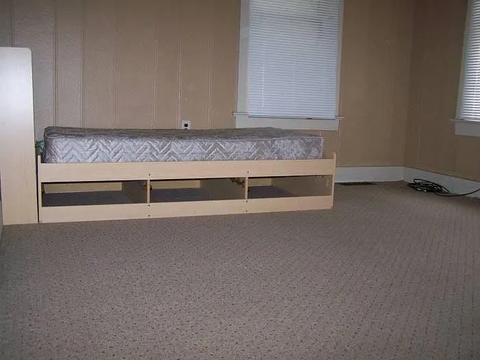 1 bed, 700 sqft, $695 — Photo 3