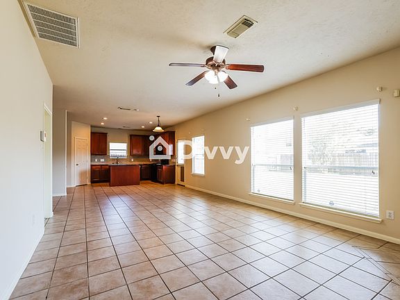 4th image of 9022 S Ferndale Place Dr