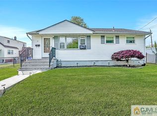 57 E Tappen St, Port Reading, NJ 07064