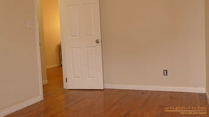 Rented by aptsandlofts.com | media 3