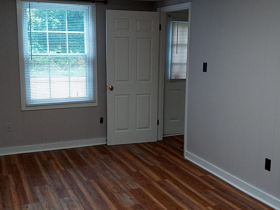 Bedroom 9x17, patio door to right