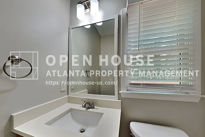 423 Evans Mill Dr — Photo 16