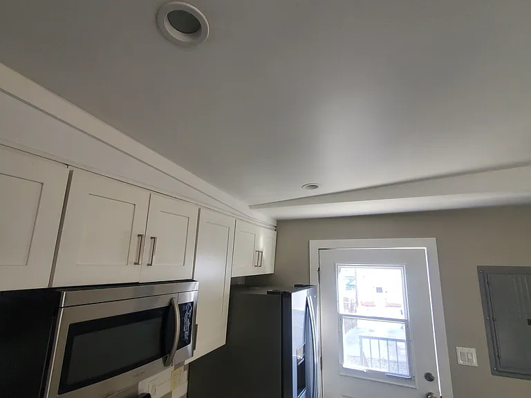 4569 Catalpa St — Photo 14