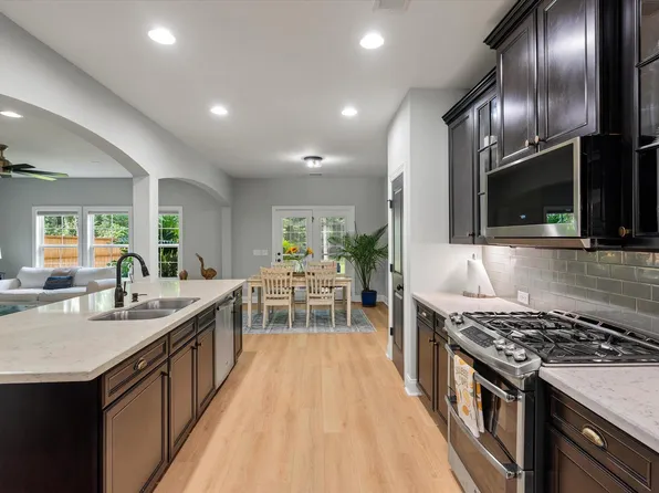 217 Gazania Way, Charleston, SC 29414