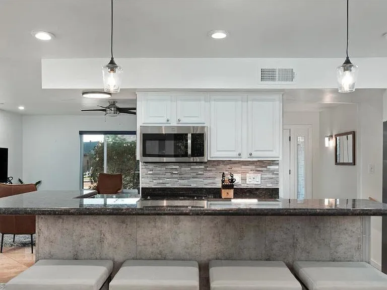 8620 E San Miguel Ave — Photo 6