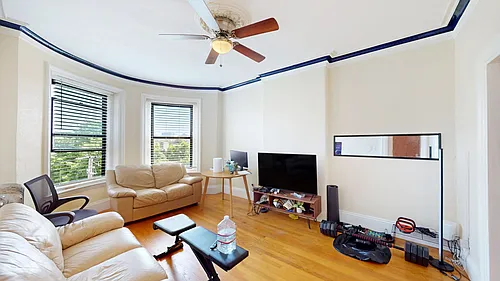 69 Hammond St #4D Photo 1