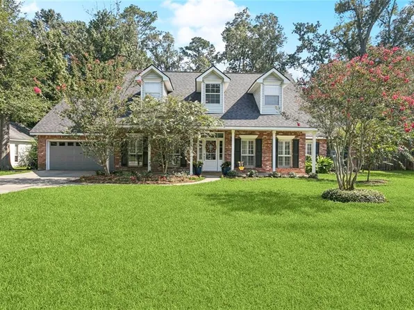 104 Debellvue Pl, Mandeville, LA 70471