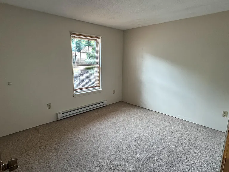 710 Main St #21 — Photo 8