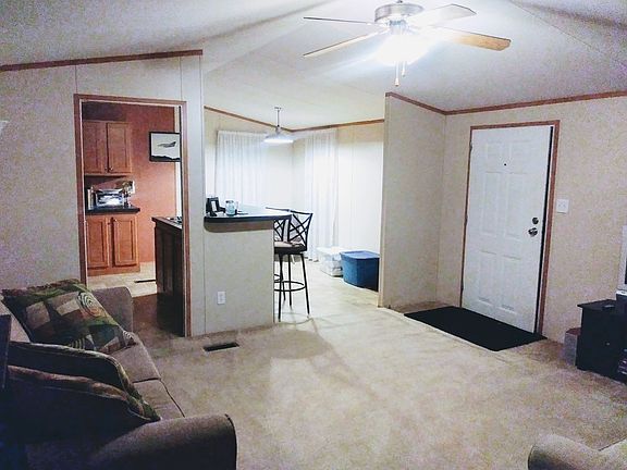 2nd image of 11 Stoney Dr