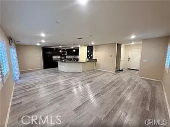 3 bed, 2.5 bath, 2162 sqft, $3,200 — Photo 3