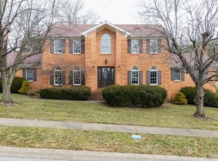 114 Whispering Woods Dr, Richmond, KY 40475