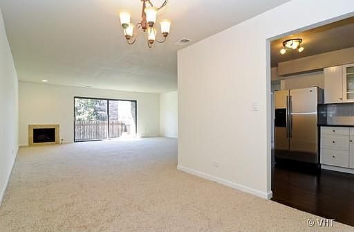 4th image of 3110 Pheasant Creek Dr APT 215
