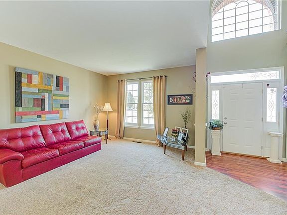 2nd image of 1019 Statesman Dr