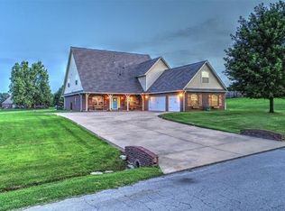 15394 Lakewood Ct, Claremore, OK 74017