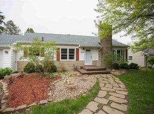 3604 Rownd St, Cedar Falls, IA 50613