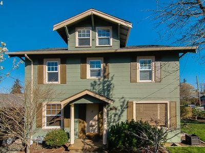4225 SE Glenwood St, Portland, OR, 97206
