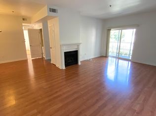 811 N Hayworth Ave APT 104, Los Angeles, CA 90046