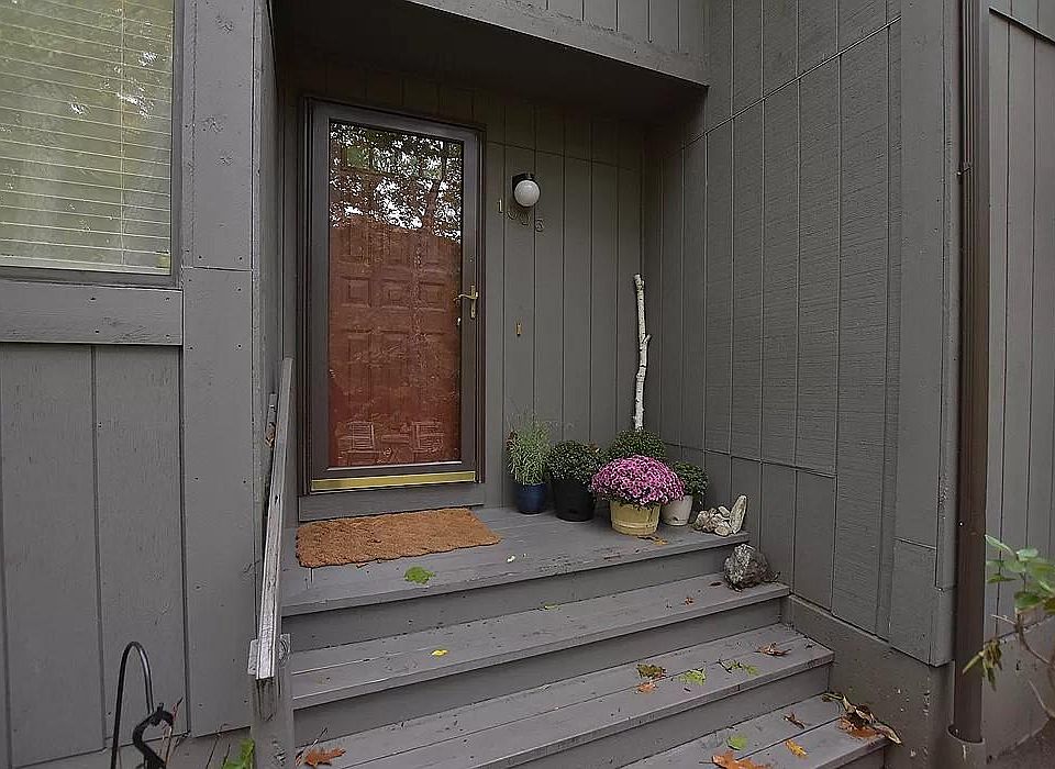 1st image of 5 Wake Robin Rd Unit 1003