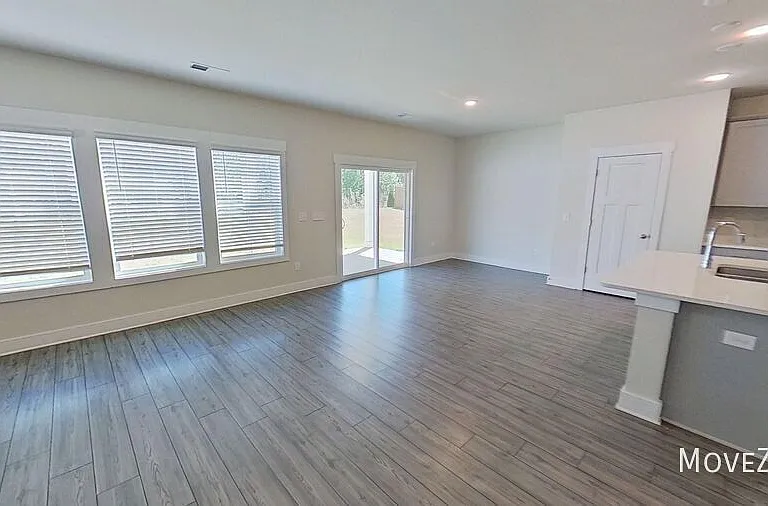 101 Boren Way — Photo 3