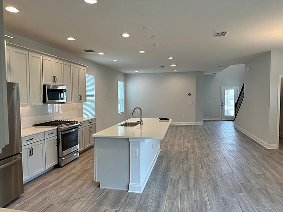 3rd image of 13756 Werrington Dr