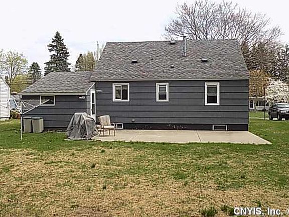 2nd image of 104 Herman Dr