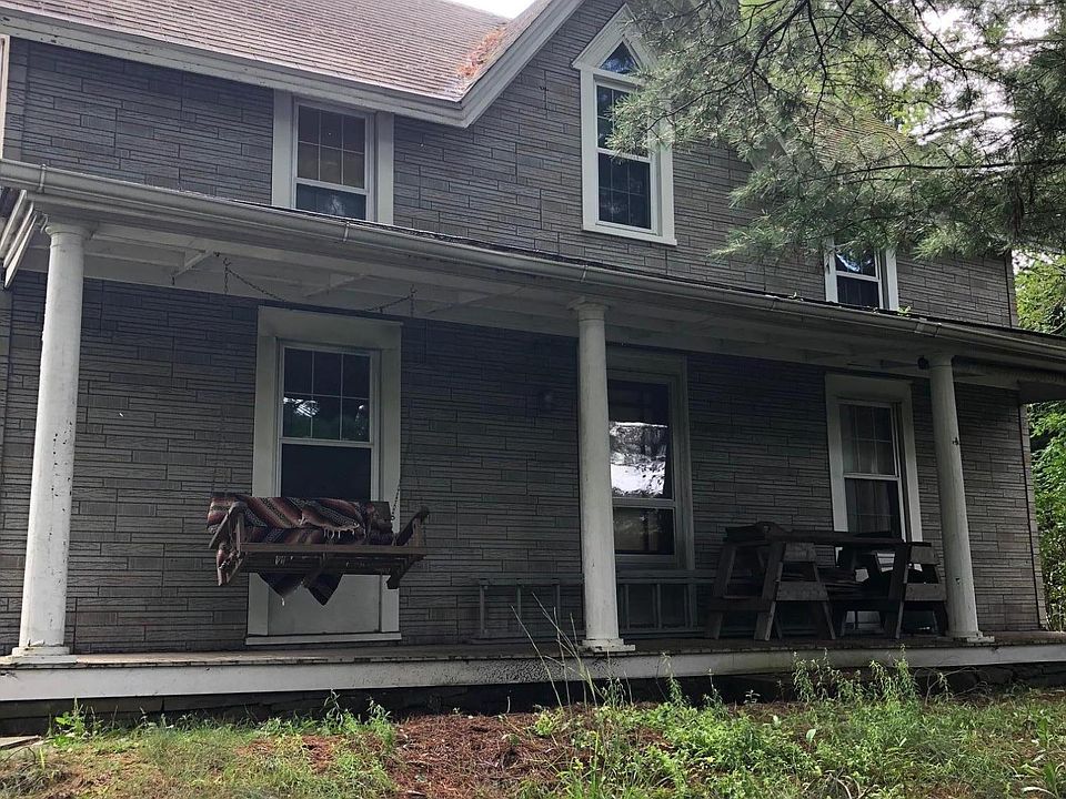 1st image of 593 River St