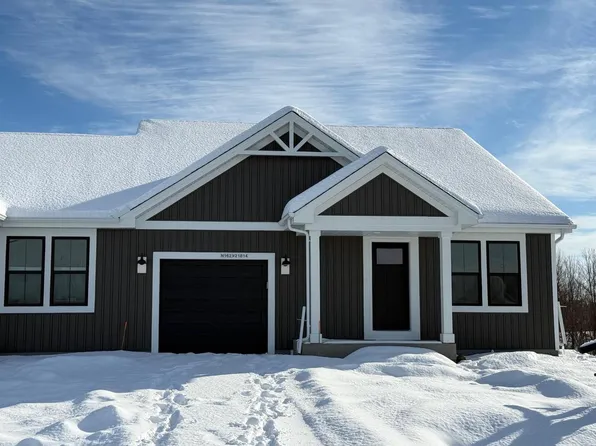 N162W21814 Poppy ROAD, Jackson, WI 53037