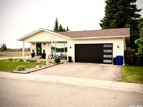 31 Birch PLACE, Lanigan, SK S0K 2M0