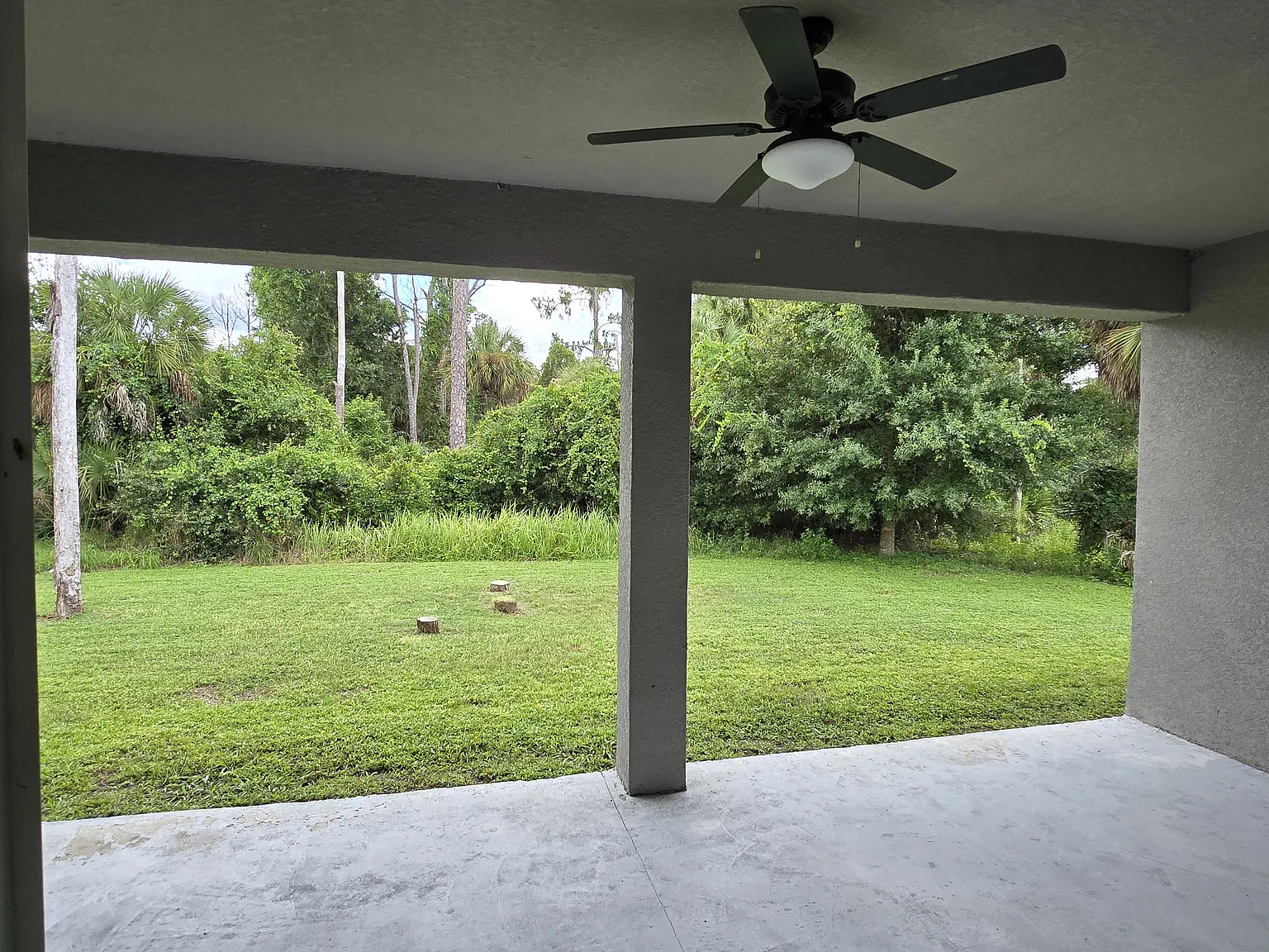 3 bed, 1557 sqft, $2,100 — Photo 2