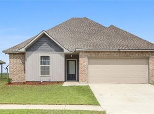 308 Ashton Oaks Ln, Luling, LA 70070