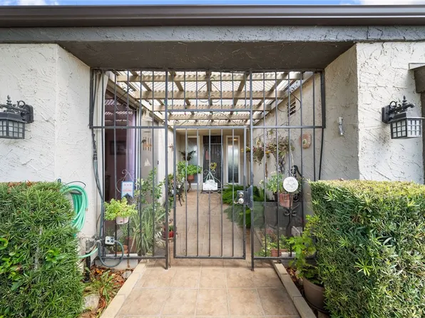 26228 Birkdale Rd, Menifee, CA 92586
