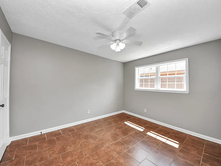 12623 Fern Forest Dr — Photo 28