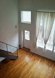Rented by Lilia Anastasiadis, LREB