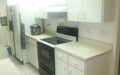 4th image of 316 Memorial Dr