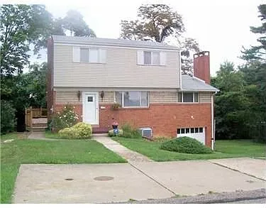 110 Roberts Dr photo 1
