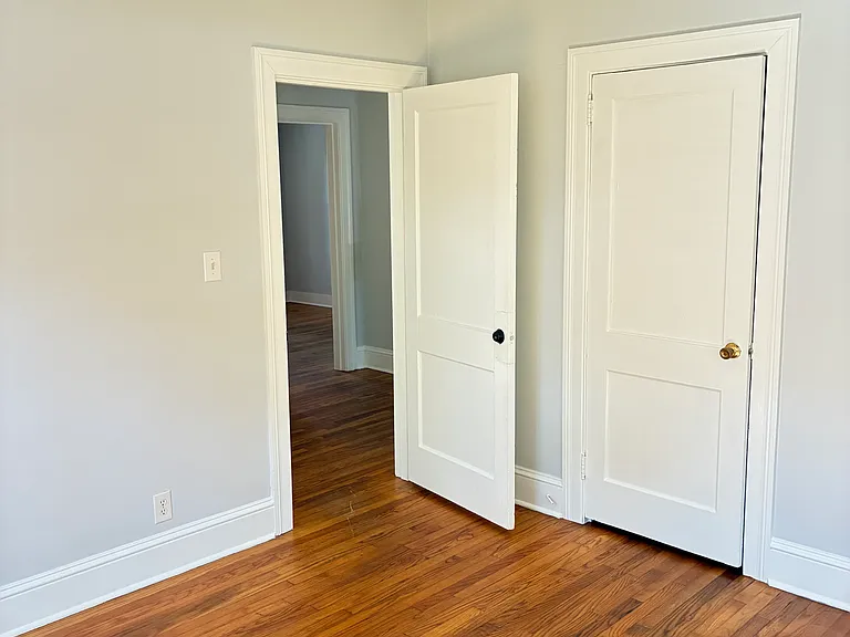 615 Fleming St NE — Photo 11