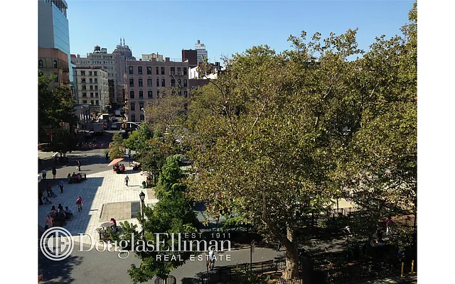 Rented by Douglas Elliman | media 39