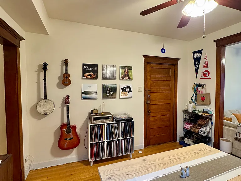 1460 W Grace St #3W — Photo 6