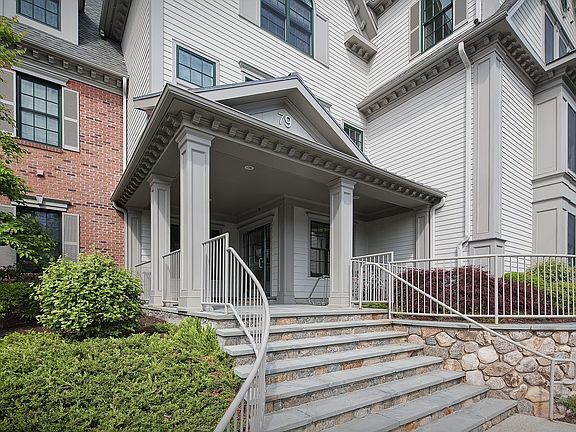 5th image of 79 Noble Ave #16587175