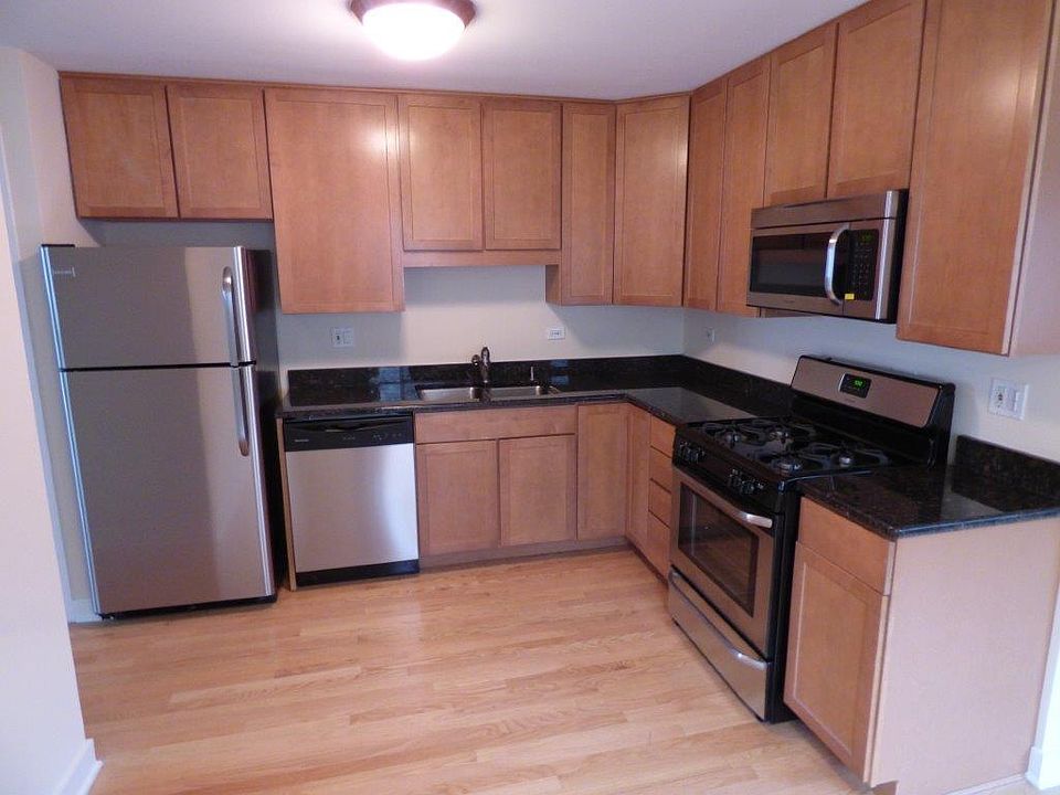 1st image of 317 Wisconsin Ave APT 3C