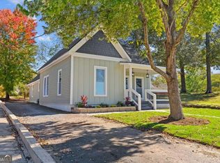 515 Woodlawn Ave, Calhoun, GA 30701
