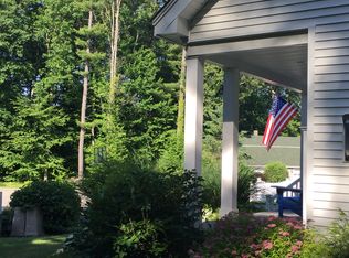 4 Dalton Rd, Hampton, NH 03842