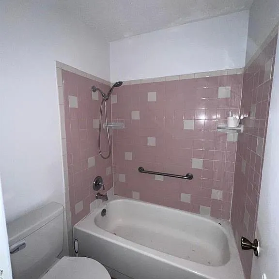 15007 Old Creek St — Photo 11