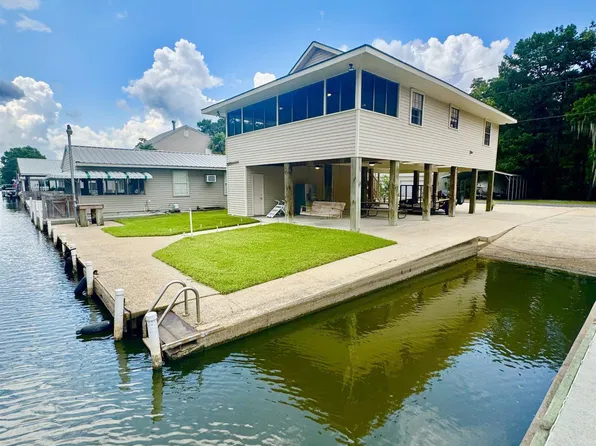 254 Bayou Tranquille Rd, Pierre Part, LA 70339