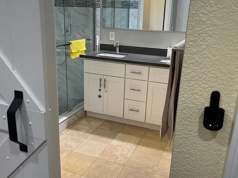 9425 Village Tree Dr — Photo 37