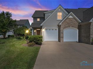 452 Bay Breeze Dr #A, Sandusky, OH 44870